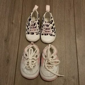 NWOT NEWBORN SHOES
